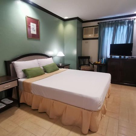 Tagaytay Country Hotel Tagaytay City Extérieur photo