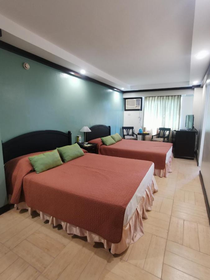 Tagaytay Country Hotel Tagaytay City Extérieur photo