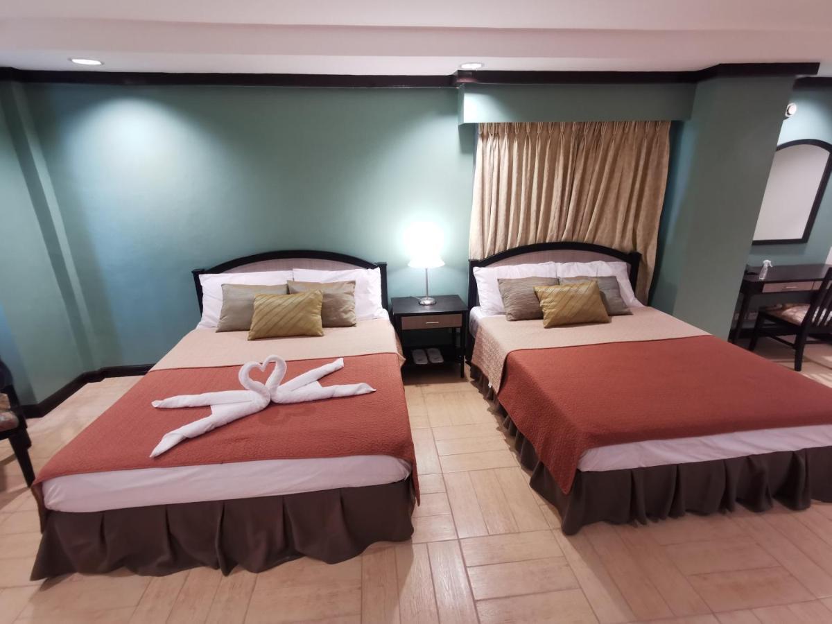 Tagaytay Country Hotel Tagaytay City Extérieur photo
