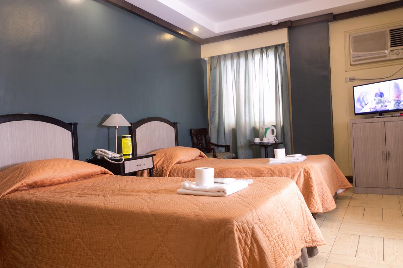 Tagaytay Country Hotel Tagaytay City Extérieur photo