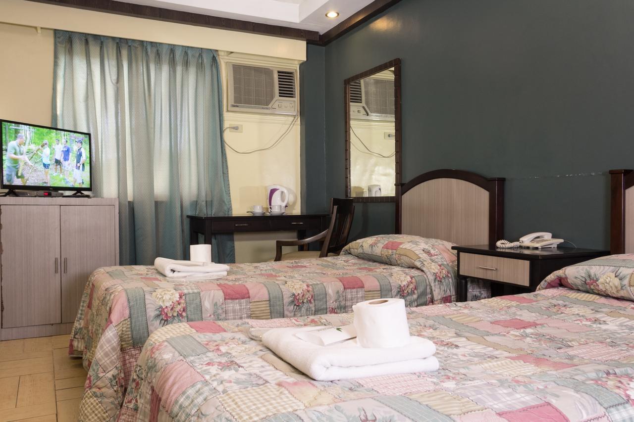 Tagaytay Country Hotel Tagaytay City Extérieur photo
